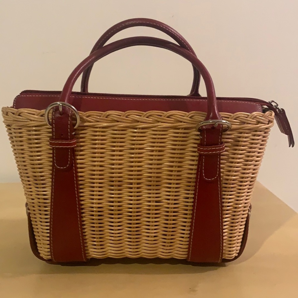 Like new purse